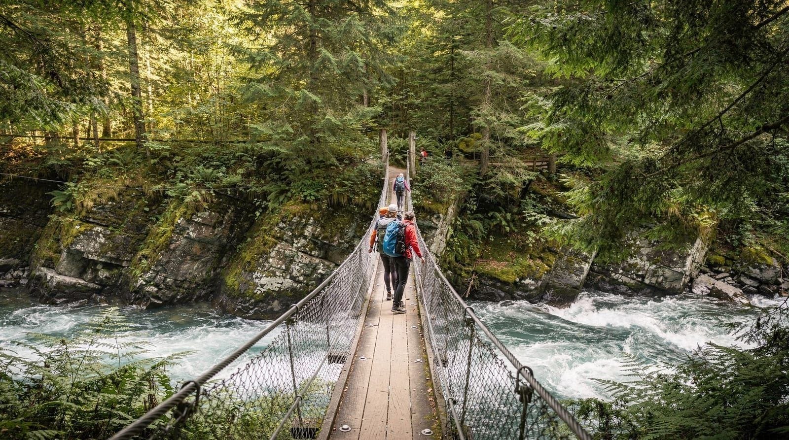 Vancouver: City & Granville Island Sightseeing Trolley Tour