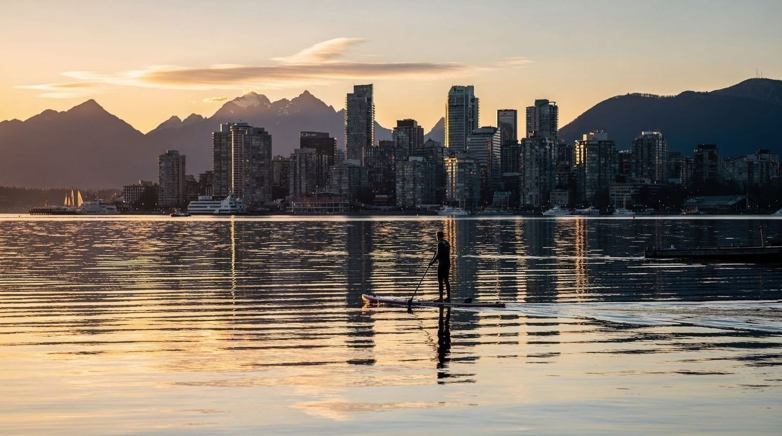 Paddleboarding in Vancouver